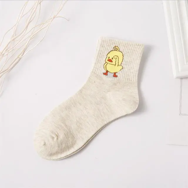 1 Pair Ladies Comfortable Cotton Socks New Fashion All Seasons Cartoon Animal Embroidery Series Women Fresh Harajuku Crew Socks 4