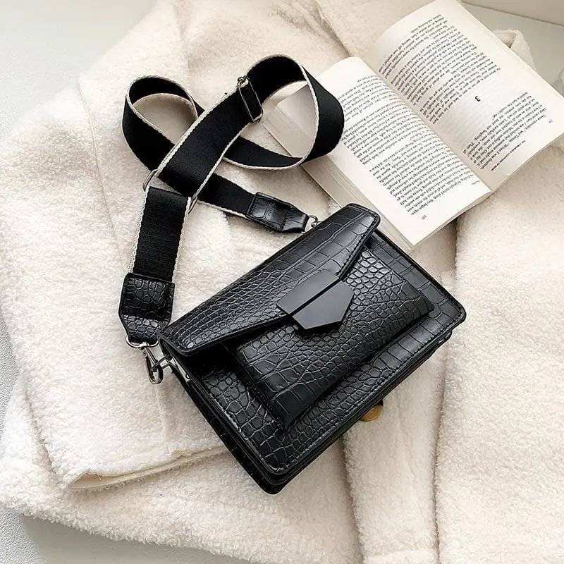 2019 New Mini Handbags Women Fashion Ins Ultra Fire Retro Wide Shoulder Strap Messenger Bag Purse Simple Style Crossbody Bags 1