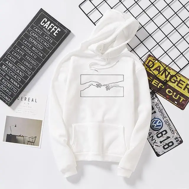 Hand-Drawn Line Art Hoodie for Women – Gothic-Tumblr Inspired Winter Sweatshirt with Kawaii & Skuggnas Aesthetic