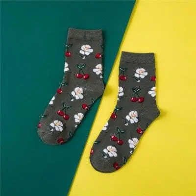Harajuku Avocado Pineapple Print Cotton Ladies Socks Women Middle Tube Cute Fruits Happy Funny Socks Sox Casual College Wind 2