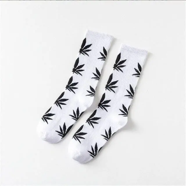 Moda Mulaya Funny Socks Women Comfortable High Quality Cotton Happy Hemp Leaf Maple Casual Long Weed Crew Sock Dress Harajuku 11