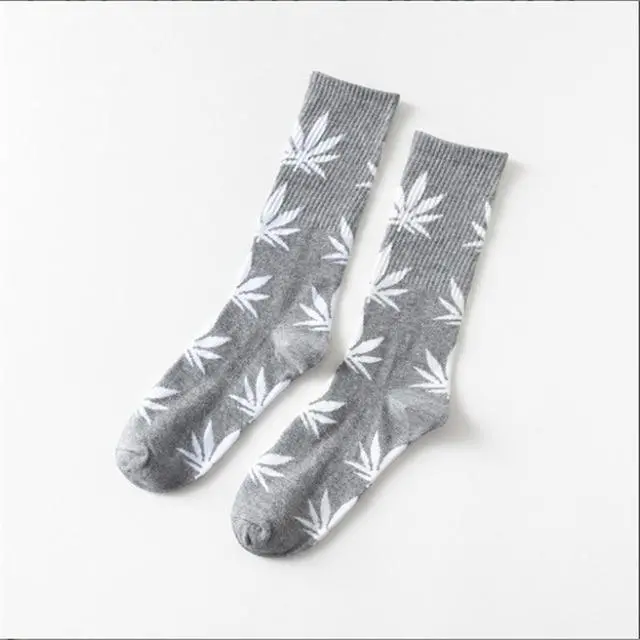 Moda Mulaya Funny Socks Women Comfortable High Quality Cotton Happy Hemp Leaf Maple Casual Long Weed Crew Sock Dress Harajuku 17