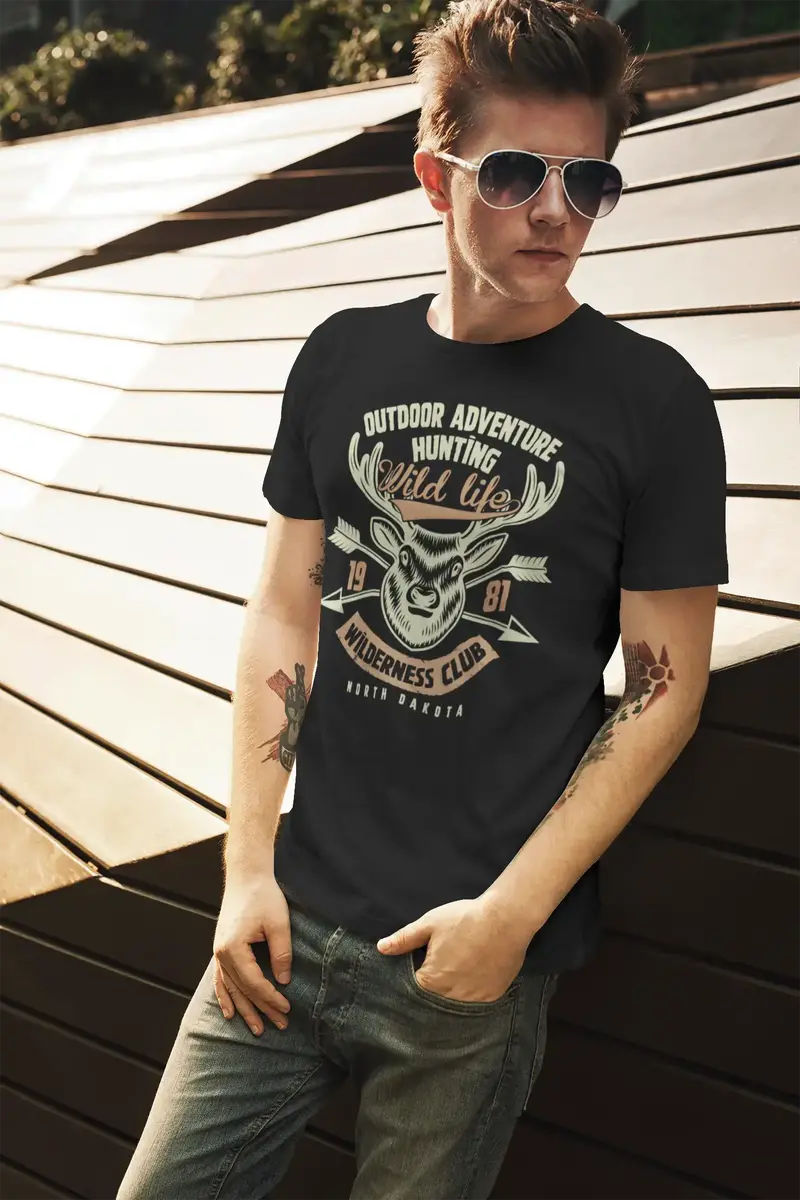 Ultrabasic Graphic Men's T-Shirt Outdoor Adventure Hunting - Wild Life 1981 - Vintage Hunter's Tee Shirt 1