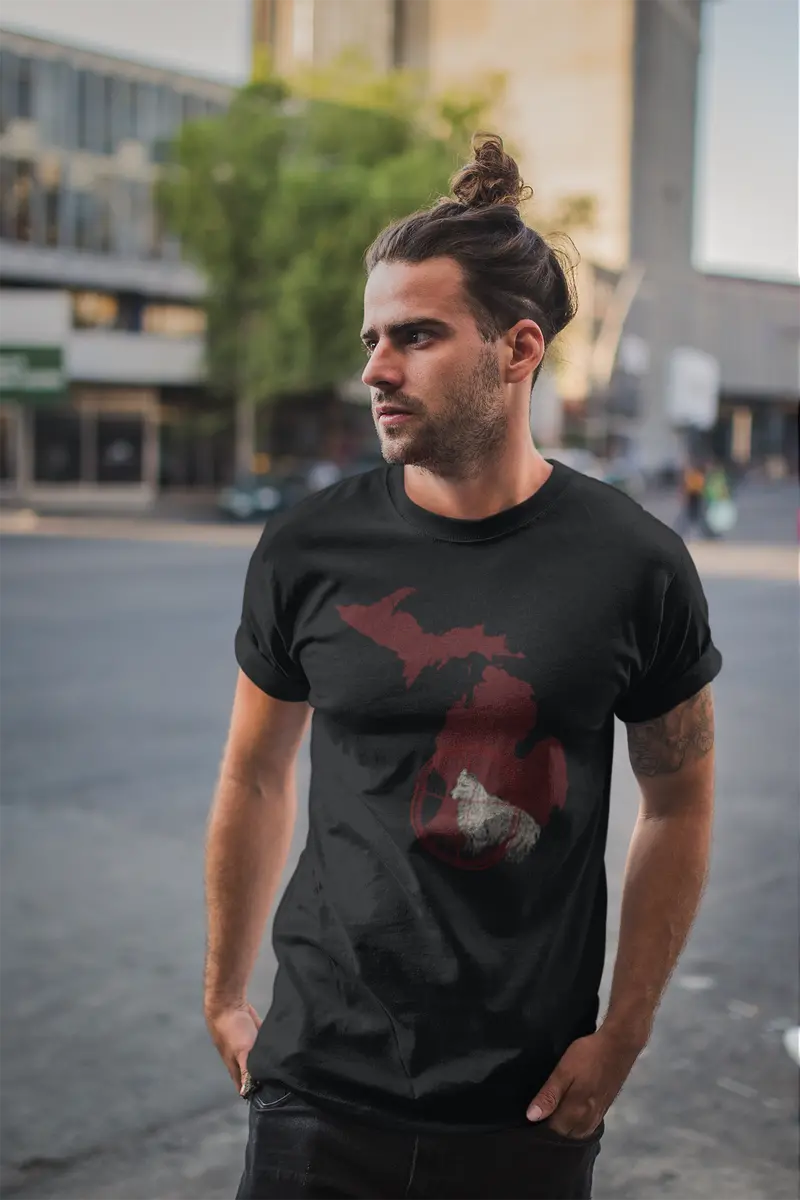 Ultrabasic Graphic Men's T-Shirt Wolf Target Hunting - Funny Vintage Tee Shirt For Hunters 1