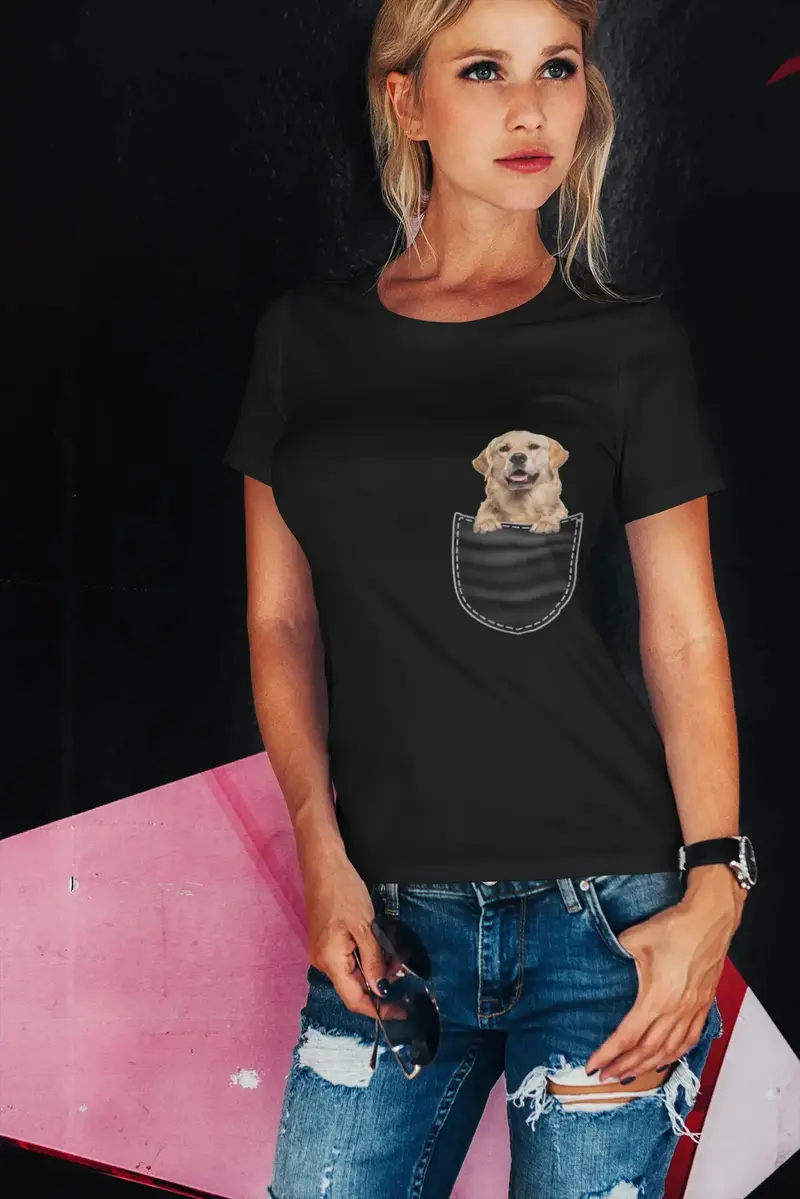 Ultrabasic Graphic Women's T-Shirt Golden Retriever - Cute Dog In Your Pocket 1