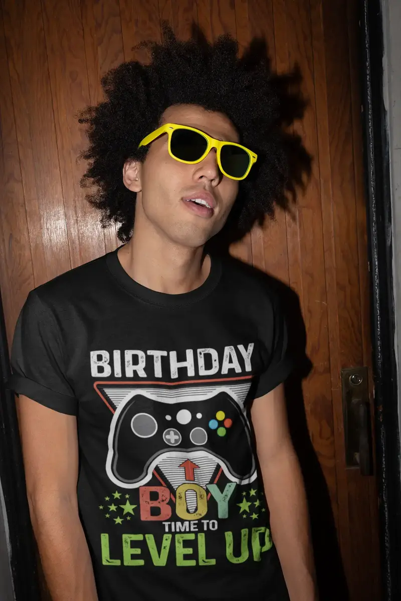 Ultrabasic Men's Gaming T-Shirt Birthday Boy Level Up - Gamer Tee Shirt 1