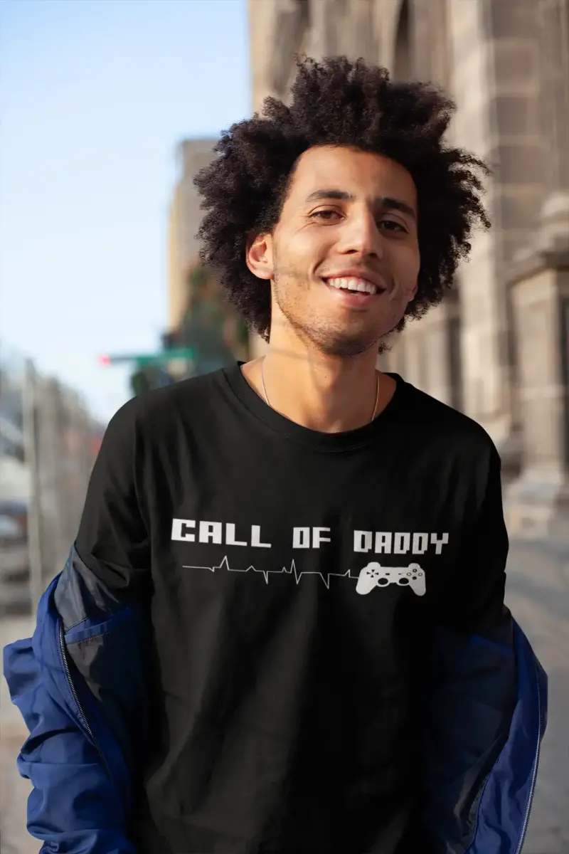 Ultrabasic Men's Gaming T-Shirt Call Of Daddy Heartbeat - Gifts For Father's Day 1
