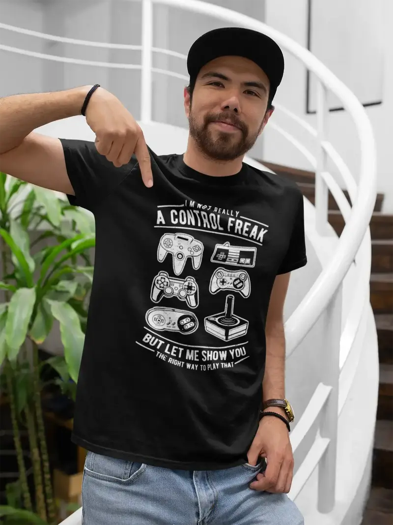 Ultrabasic Men's Gaming T-Shirt I Am Not Really Control Freak But Let Me Show You The Right Way To Play That - Gamer Tee Shirt 1