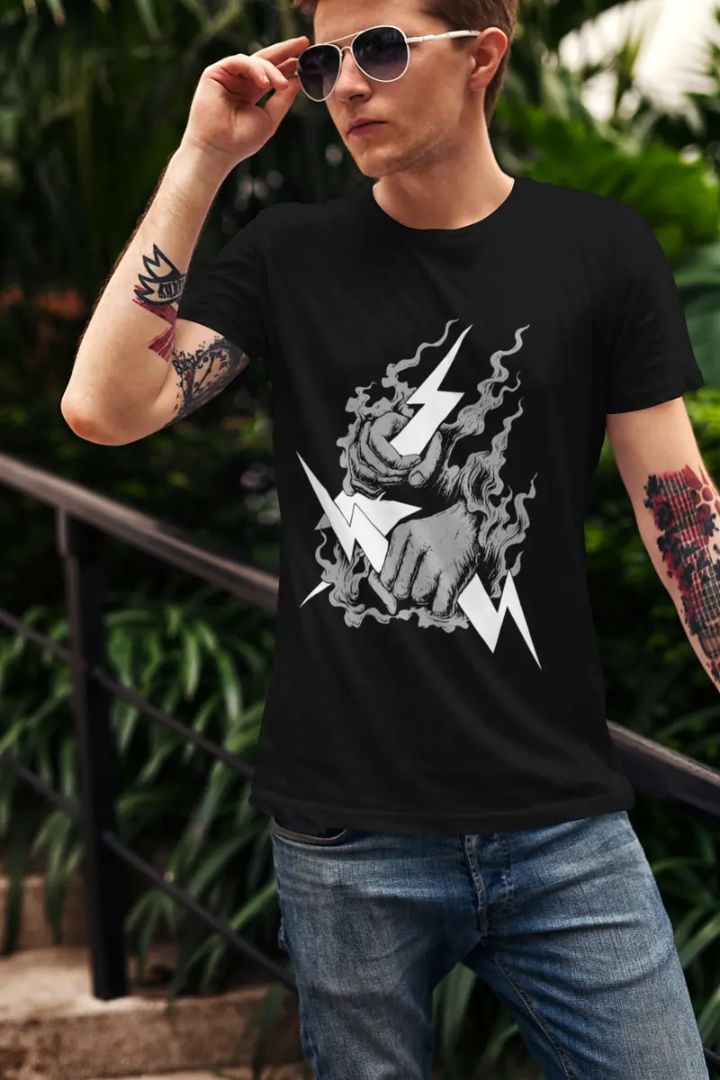 Ultrabasic Men's Graphic Catching Thunder T-Shirt For Men 1
