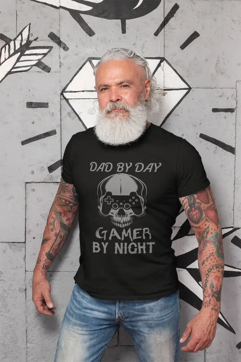Ultrabasic Men's Graphic Dad By Day Gamer By Night - Matching Shirts For Fathers 1