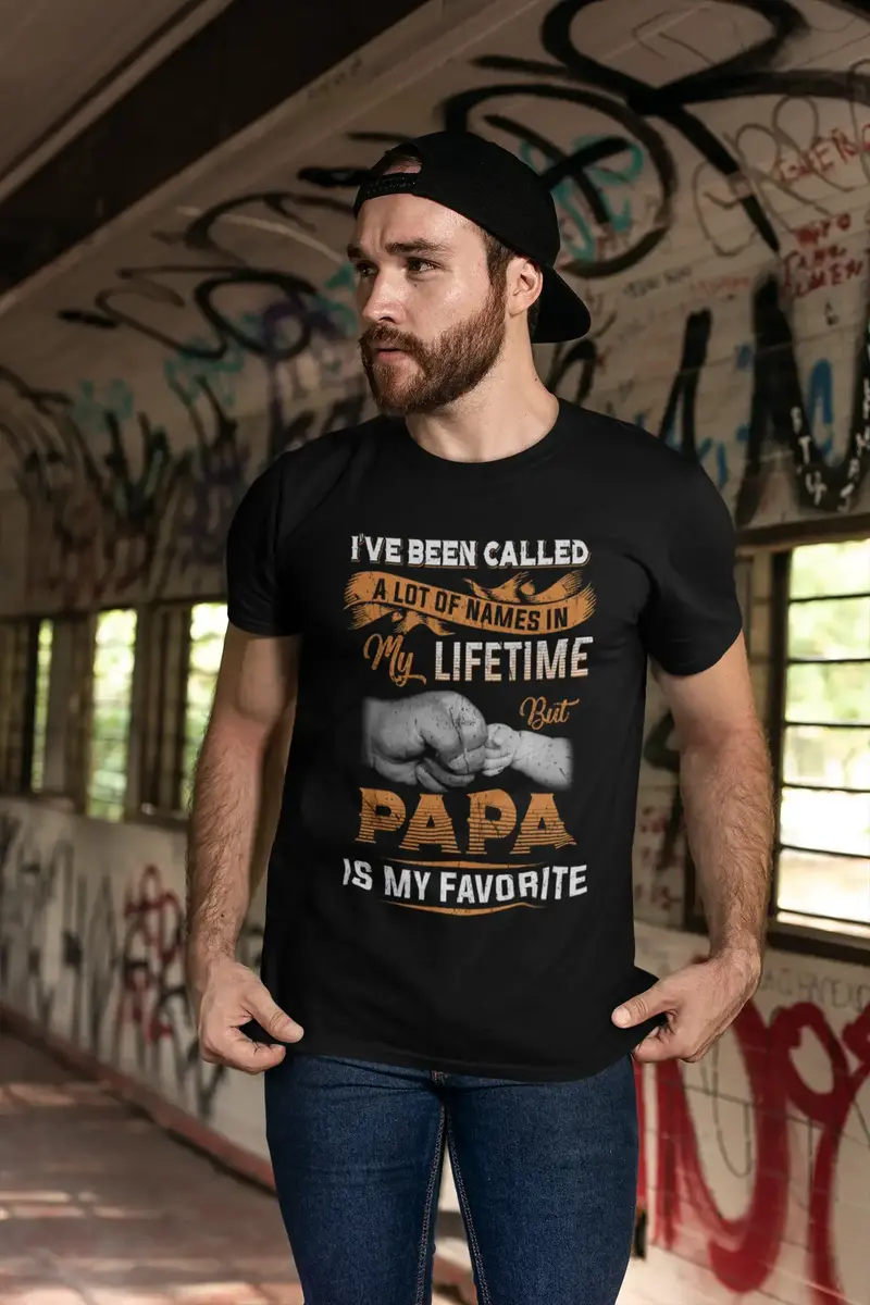 Ultrabasic Men's Graphic T-Shirt Papa Is My Favorite Name - Family Love 1
