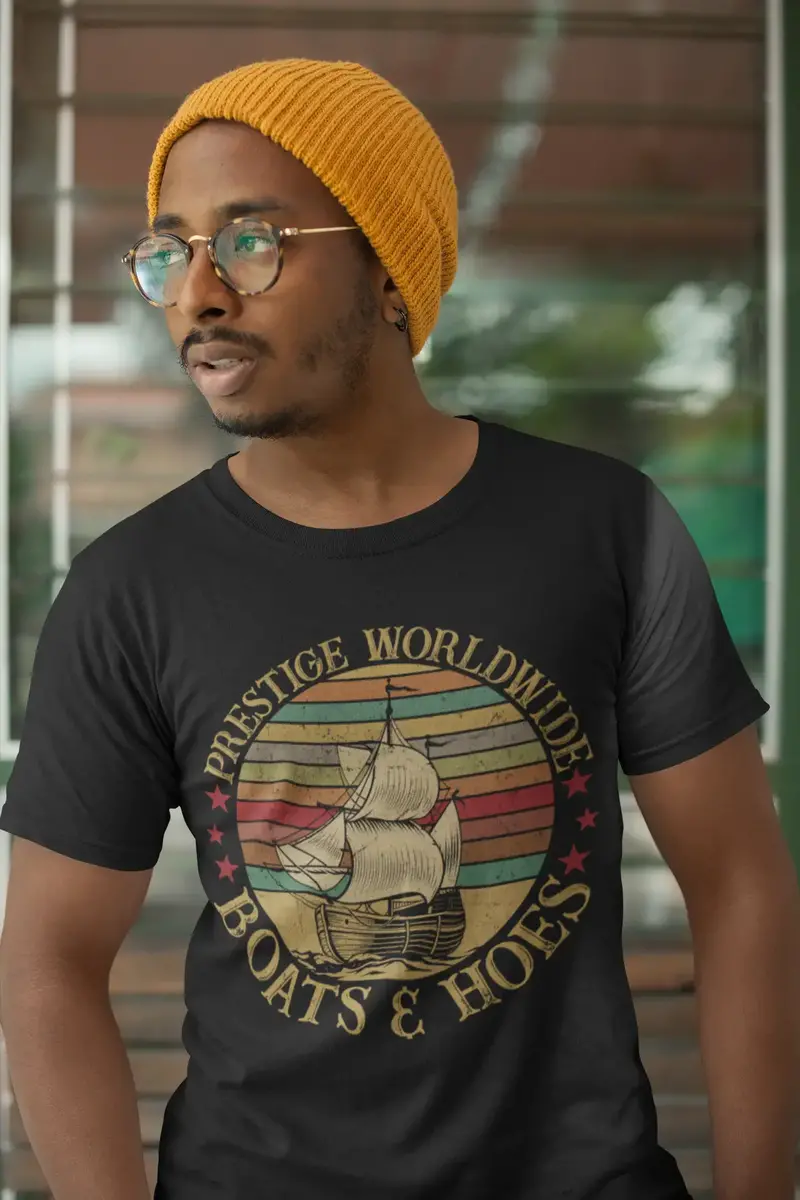 Ultrabasic Men's Graphic T-Shirt Prestige Worldwide Boats And Hoes - Funny Retro Tee Shirt 1