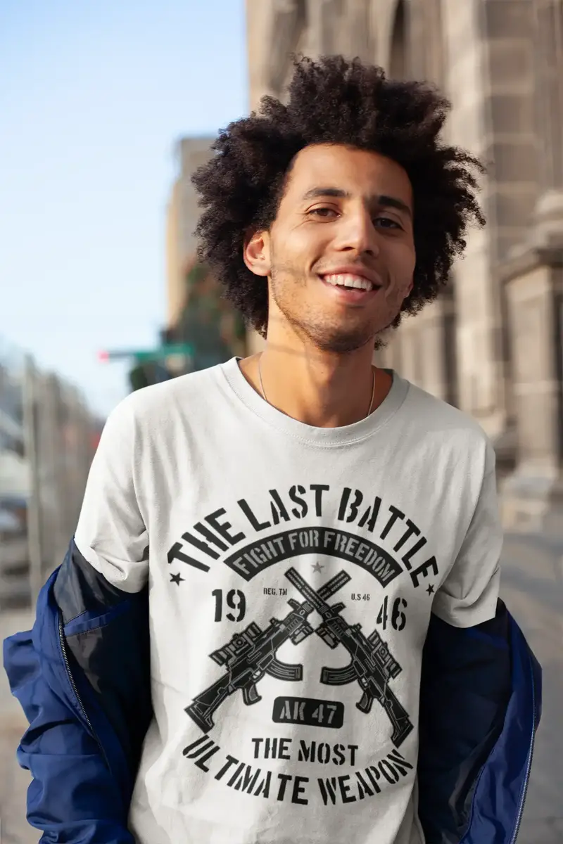 Ultrabasic Men's Graphic T-Shirt The Last Battle 1946 - The Most Ultimate Weapon 1