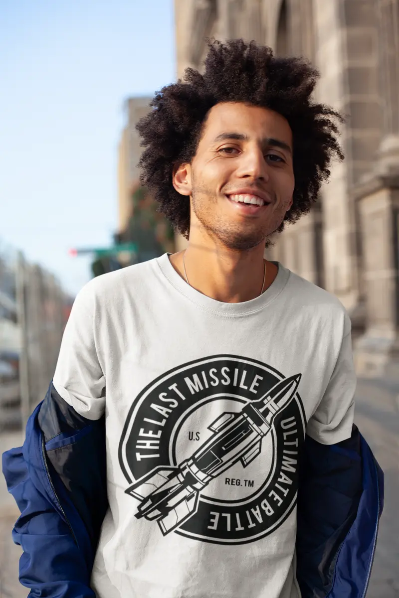 Ultrabasic Men's Graphic T-Shirt The Last Missile - Ultimate Battle - Vintage Shirt 2