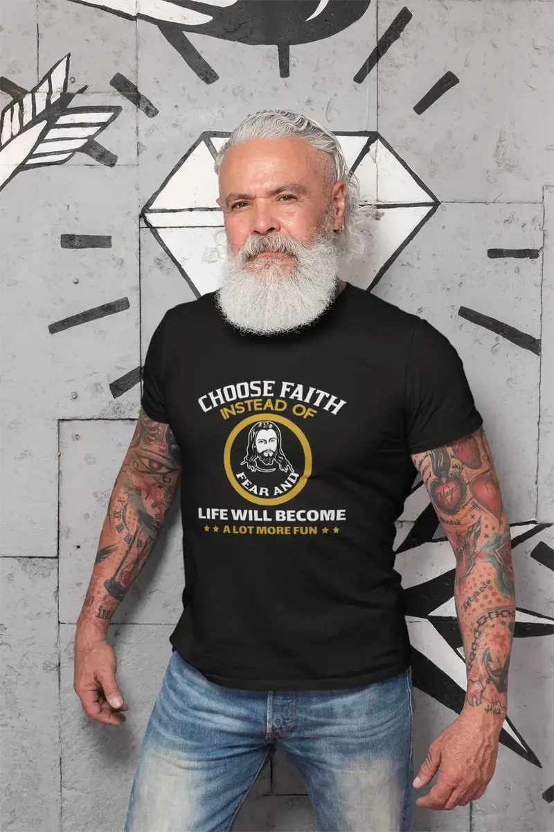 Ultrabasic Men's T-Shirt Choose Faith Instead Of Fear - Christian Religious Shirt 1