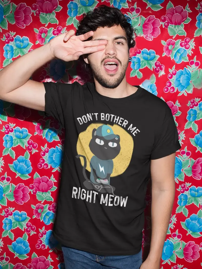 Ultrabasic Men's T-Shirt Don't Bother Me Right Meow - Funny Cat Shirt - Cat Gamer 1