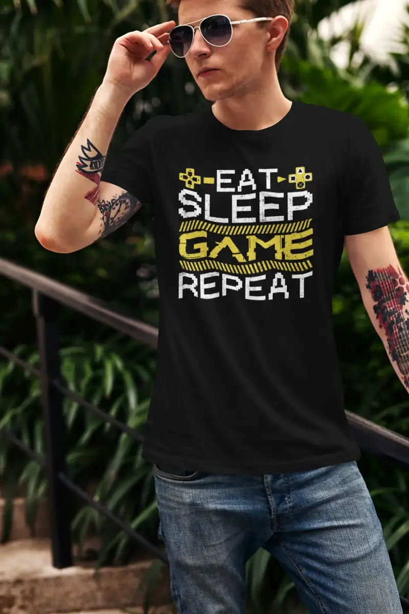 Ultrabasic Men's T-Shirt Eat Sleep Game Repeat - Gaming Funny Joke - Gift For Gamers 1