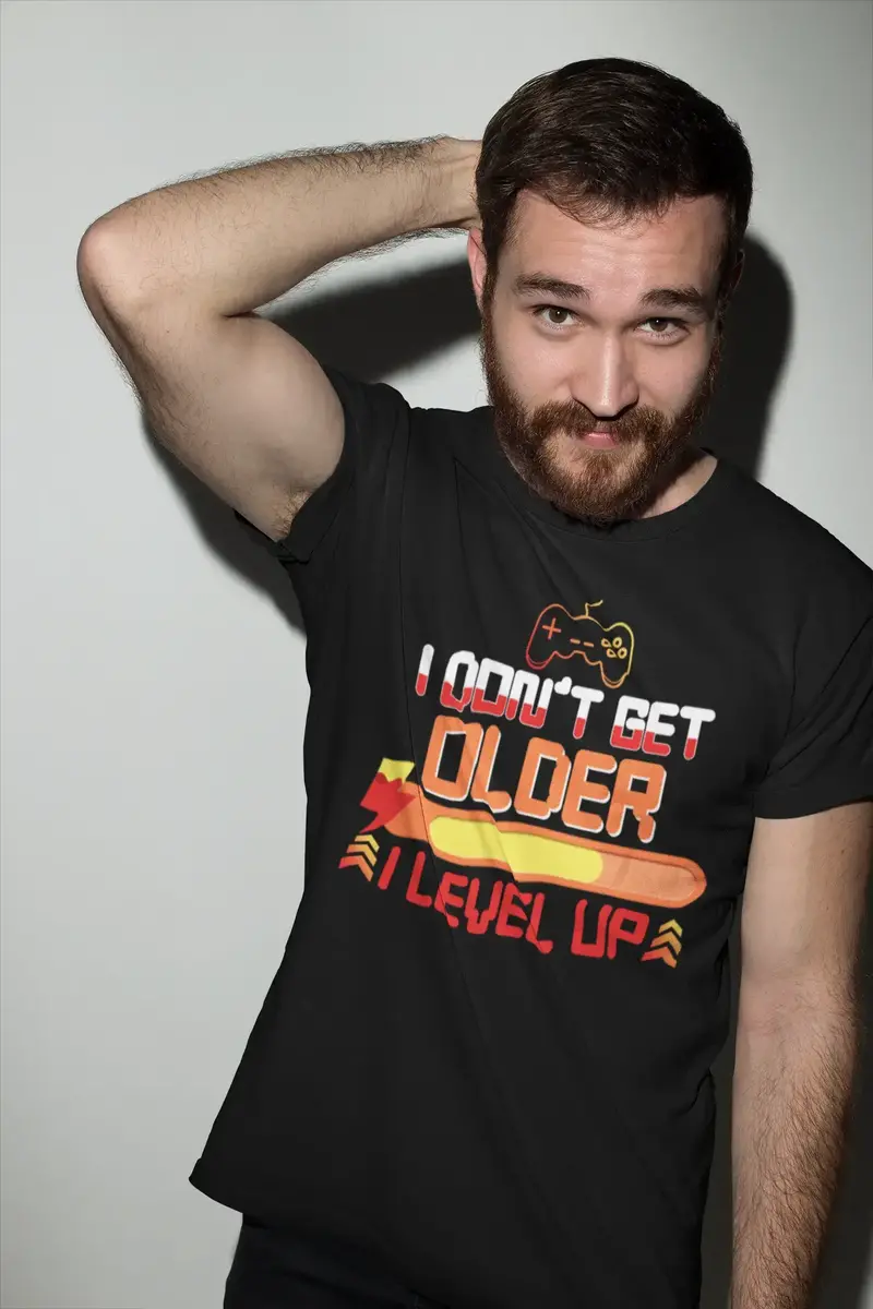 Ultrabasic Men's T-Shirt I Don't Get Older I Level Up - Funny Gaming Quote 1