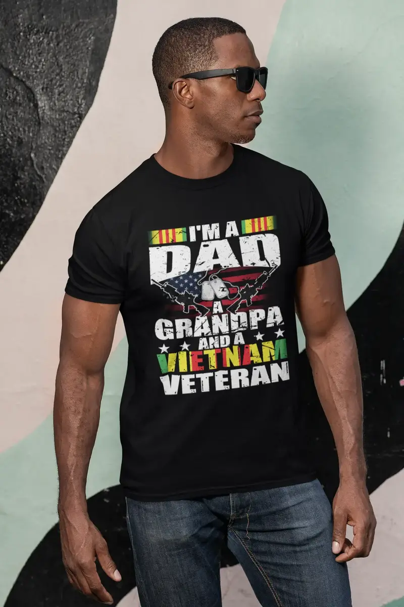 Ultrabasic Men's T-Shirt I'm A Dad A Grandpa And A Vietnam Veteran - Daddy Shirt 1