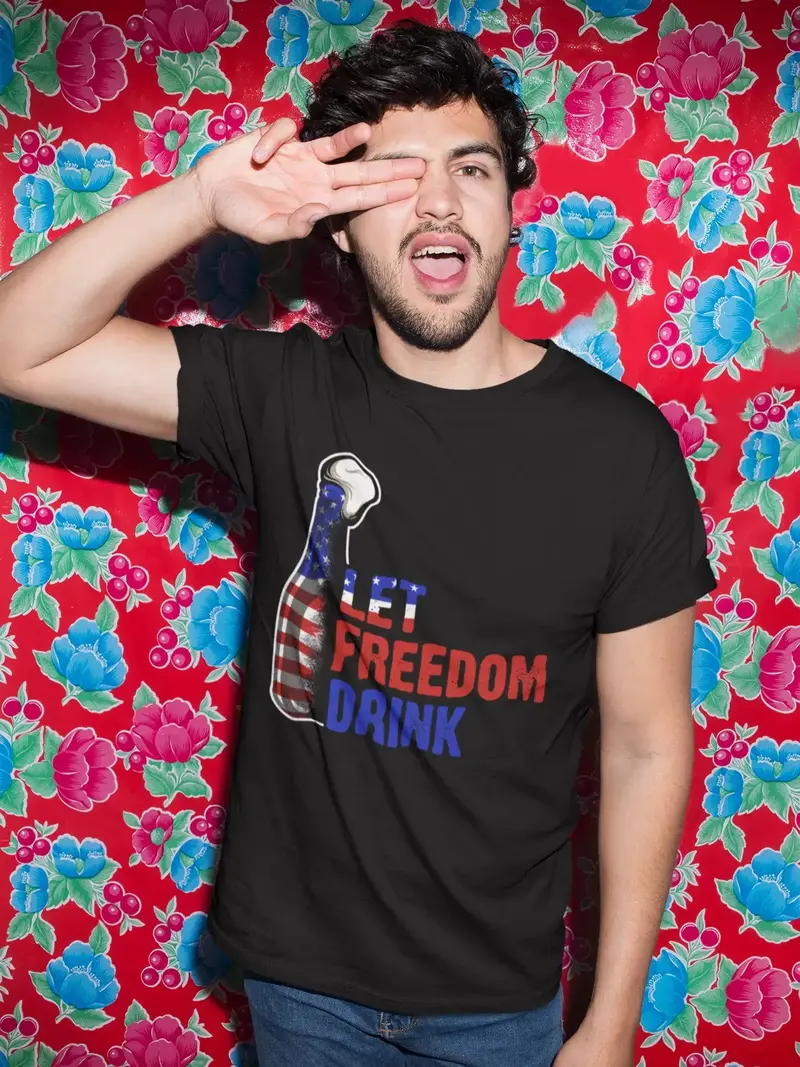 Ultrabasic Men's T-Shirt Let Freedom Drink American Flag - Beer Lover Tee Shirt For Men 1