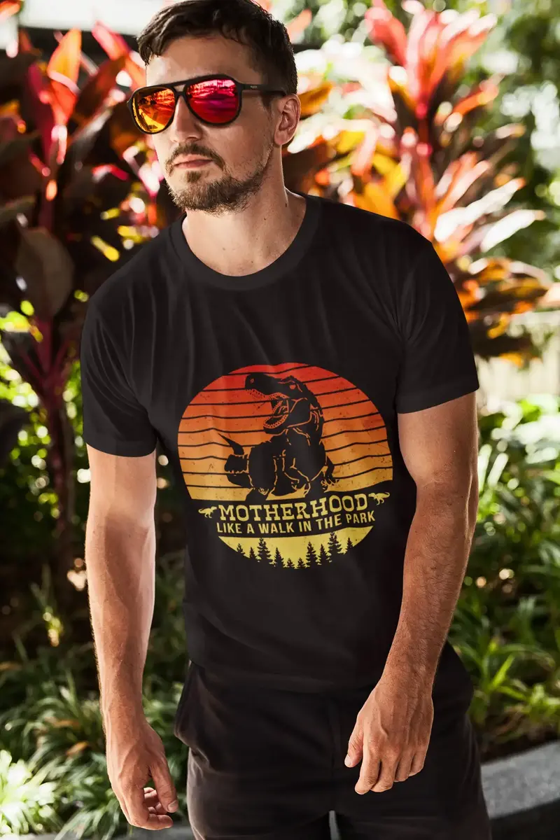 Ultrabasic Men's T-Shirt Motherhood Like A Walk In The Park - Funny Retro Sunset Dinosaur Tee Shirt 1