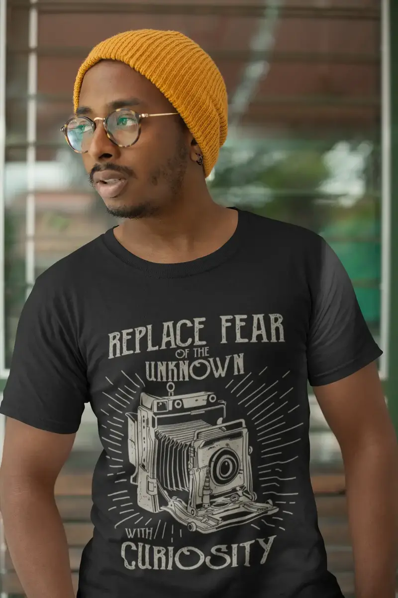 Ultrabasic Men's T-Shirt Replace Fear Of The Unknown With Curiosity Tee Shirt 1