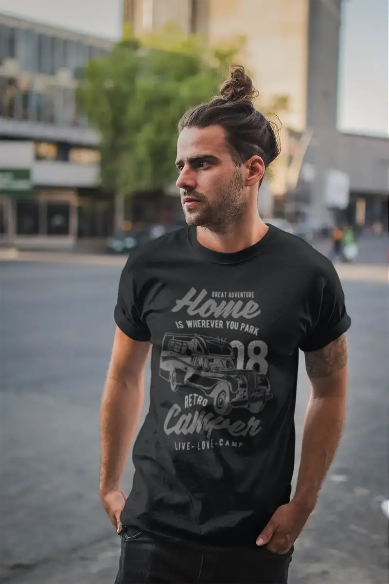 Ultrabasic Men's T-Shirt Retro Camper - Live Love Camp Advanture Graphic Tee 1