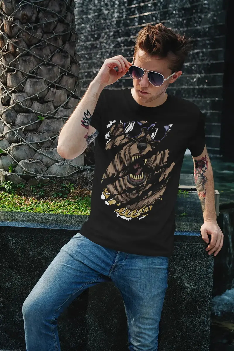 Ultrabasic Men's Torn T-Shirt Funny Brown Bear - Golden Chain Vintage Shirt For Men 1
