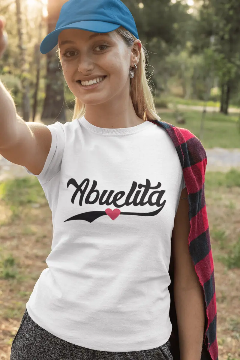 Ultrabasic - Tee-Shirt Femme Col Rond Décolleté Abuelita Est. 2018 1