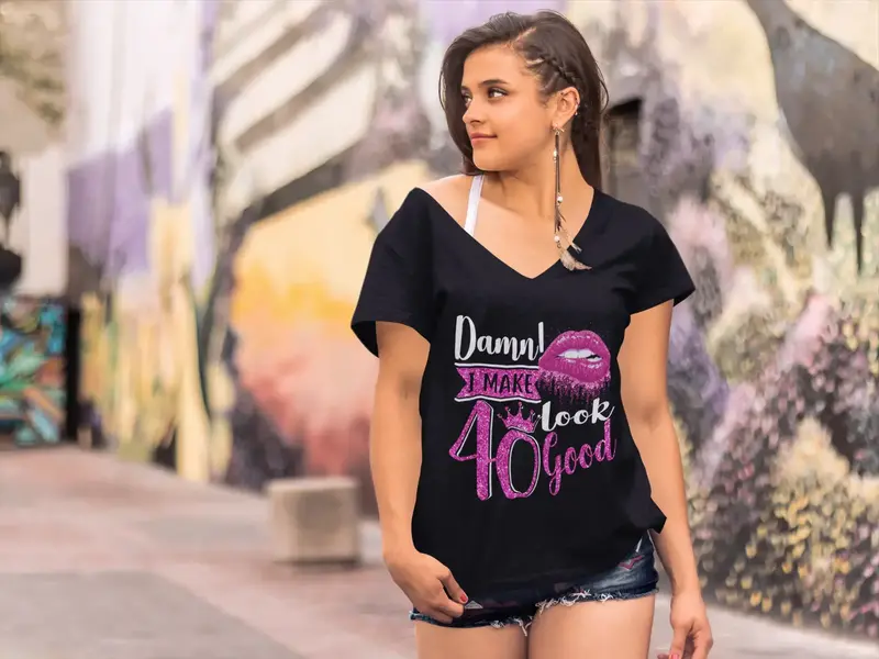 Ultrabasic Women's T-Shirt Damn I Make 40 Look Good - 40Th Birthday Shirt For Ladies 1