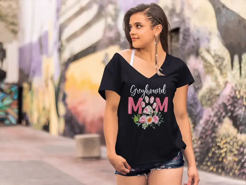 Ultrabasic Women's T-Shirt Greyhound Mom Paw - Mother Dog Lover Tee Shirt For Ladies 1