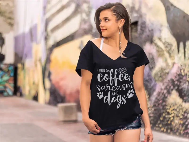 Ultrabasic Women's T-Shirt I Run On Coffee, Sarcasm And Dogs - Short Sleeve Tee Shirt Tops 1