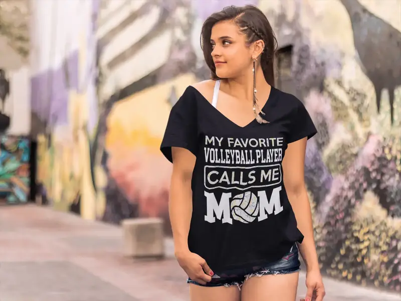 Ultrabasic Women's T-Shirt My Favorite Volleyball Player Calls Me Mom - Mother Tee Shirt 1