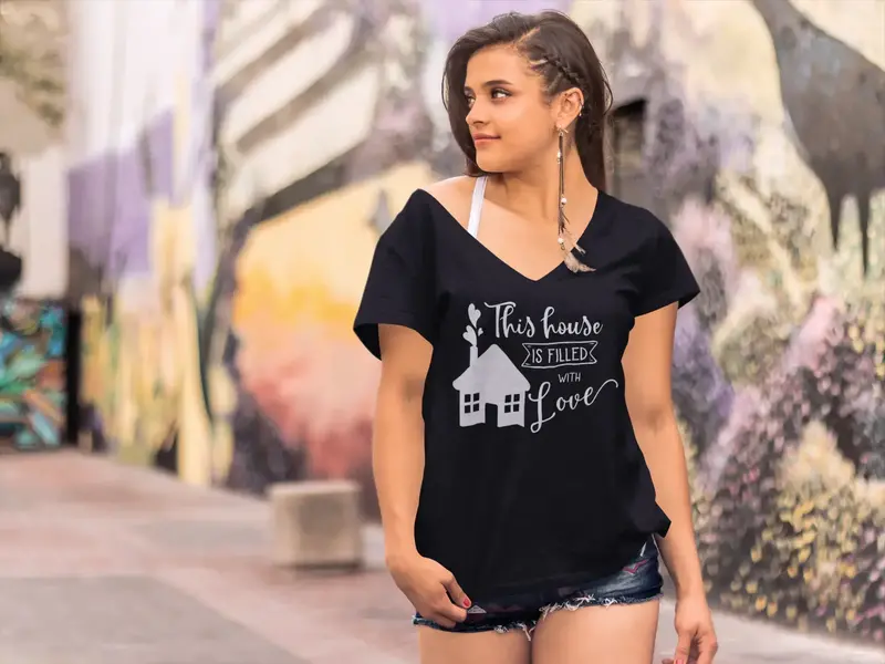 Ultrabasic Women's T-Shirt This House Is Filled With Love - Short Sleeve Tee Shirt Tops 1