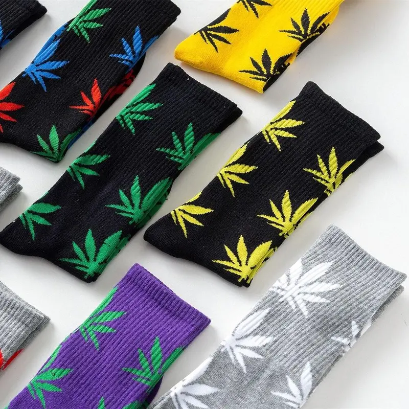 Unisex Men Women Socks Cotton Happy Funny Hemp Leaf Maple Print Socks Harajuku Casual Street Style Weed Comfortable Mid-Tube Sox 1