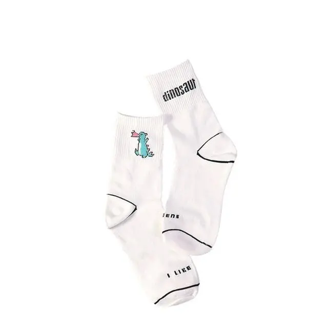 Women Daily Socks Harajuku Korea Japanese Cotton Kitten Flame Ulzzang Socks Men Chinese Cactus Gun Shark Alien Christmas Socks 18