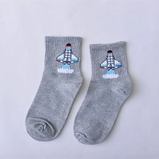 Women Daily Socks Harajuku Korea Japanese Cotton Kitten Flame Ulzzang Socks Men Chinese Cactus Gun Shark Alien Christmas Socks 24