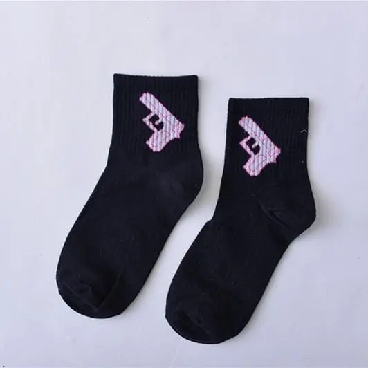 Women Daily Socks Harajuku Korea Japanese Cotton Kitten Flame Ulzzang Socks Men Chinese Cactus Gun Shark Alien Christmas Socks 5