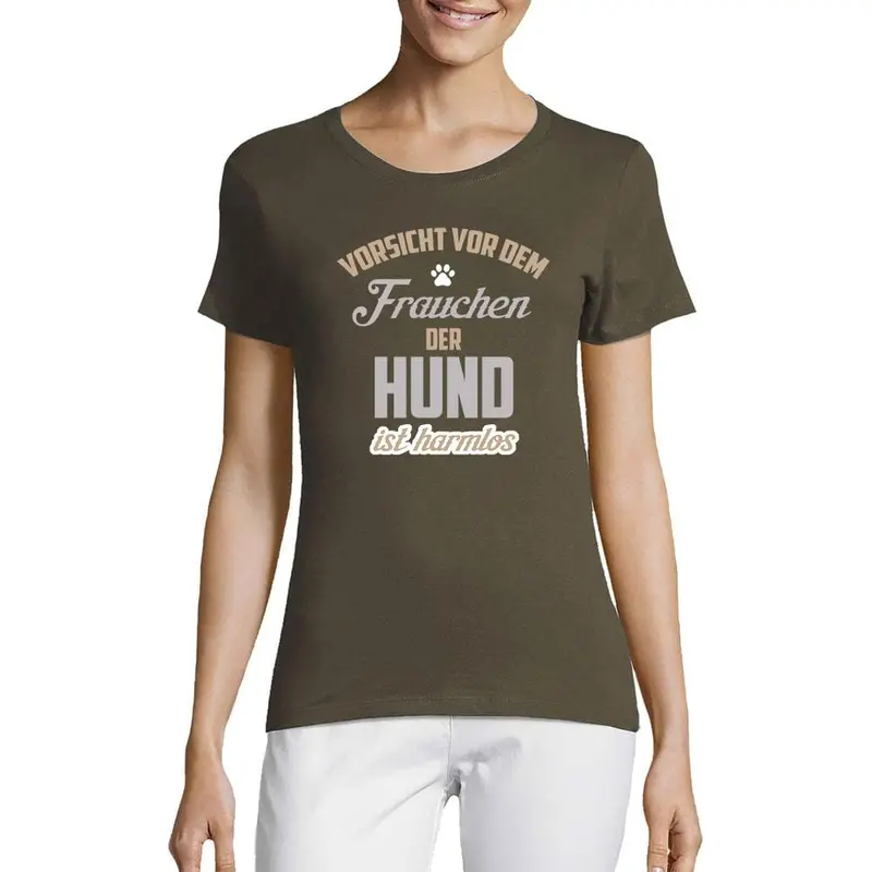 Women’S Short Sleeved T-Shirt Vorsicht Vor Dem Frauchen Der Hund Ist Harmlos Military Green 1
